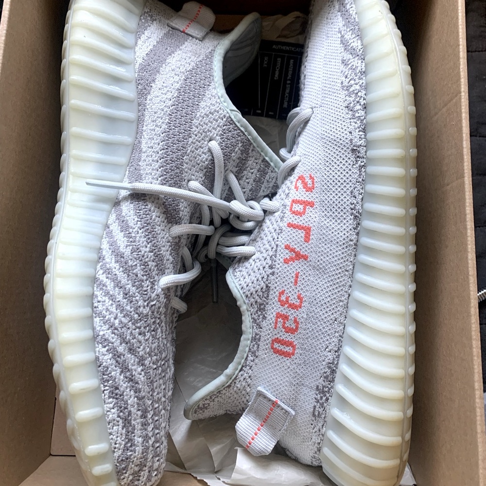 100% Authentic Adidas Yeezy Boost 350 V2 Blue Tint